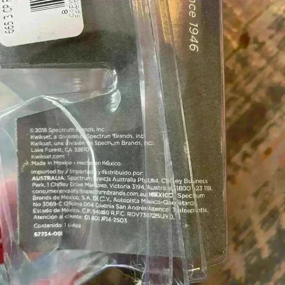 Kwikset 665 Double Cylinder Deadbolt in Polished Brass - Picture 10 of 11